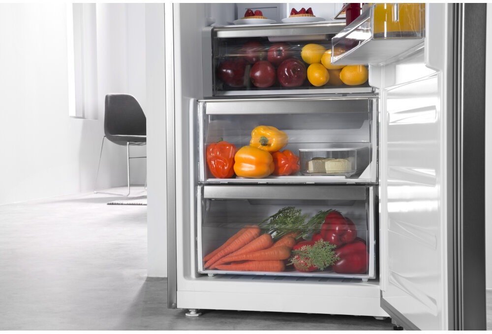 Однокамерный холодильник Whirlpool SW8AM2YXR2